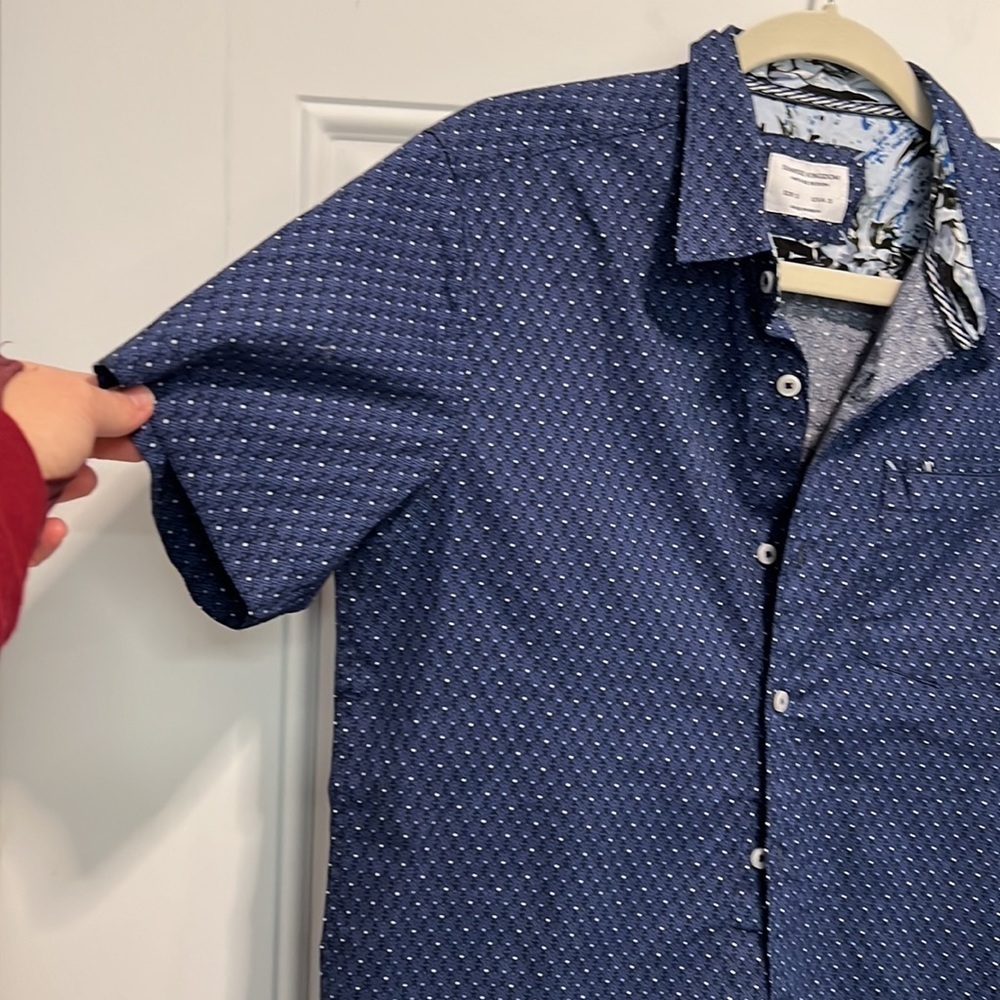 Sunrise Kingdom Vintage Design Small Button up shirt - Picture 4 of 6